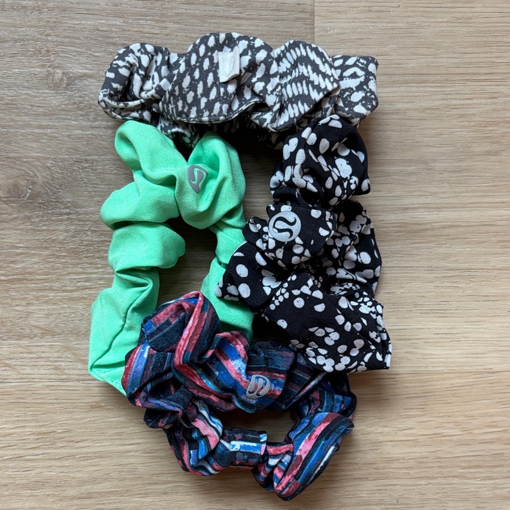 lululemon athletica Patterned Small Scrunchie Set